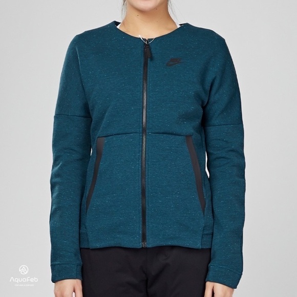 Nike Tech Fleece Zip Up Sweatshirt - Picture 1 of 7